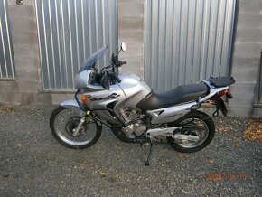 Honda Transalp 650 - 2