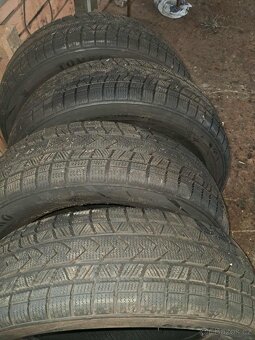 Prodám nejeté zimní pneumatiky - 2