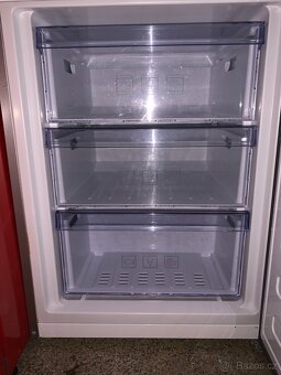 Lednice BEKO CSA270K20XP - 2