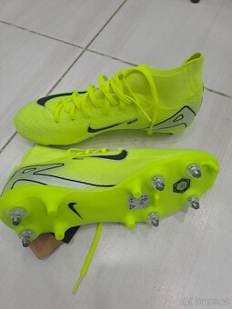 Kopačky Nike 37,5, nové - 2