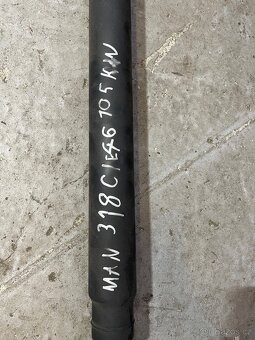 E46 105kw kardan manuál - 2