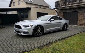 Ford Mustang 3.7 V6 2017 - 2