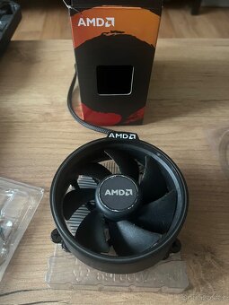 AMD RYZEN 5 2600 - 2