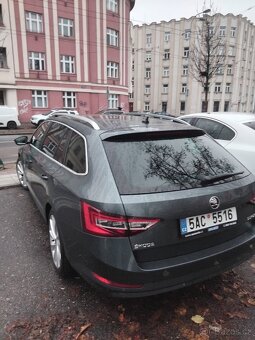 Škoda superb 3.1.8 tsi - 2