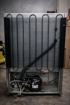 Chladící skříň SAVE 161SS - 2