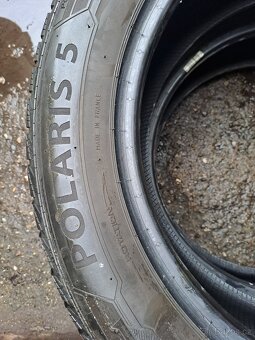 Zimní pneu 215/55 R17 - 2