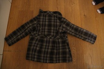 Dětský kabát HM vel. 128 - 2