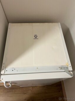 Lednička QUELLE německá AKCE - 2