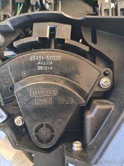 Kulisa řazení Toyota Corolla Verso - 2