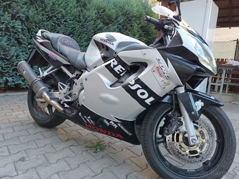 Honda CBR 600 F - 2
