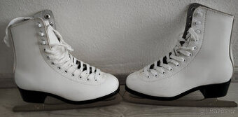 Dívčí lední brusle - 2