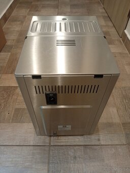 Kávovar DeLonghi - 2