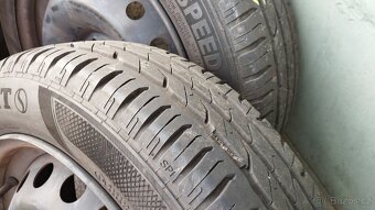 Letní kola Renault 165/65R15 6 a 5 mm. - 2
