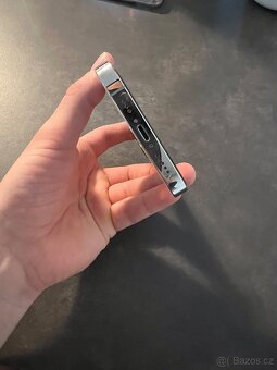 iPhone 13 Pro 256Gb Bílá - 2