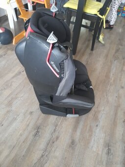 Dětská autosedačka MAXI-COSI - 2