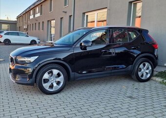 Volvo XC40, D3 Momentum, původ ČR,1.Maj - 2