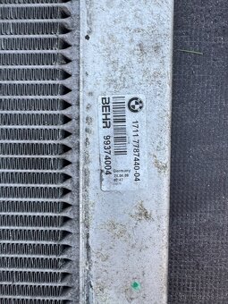 Chladič vody bmw e60 - 2