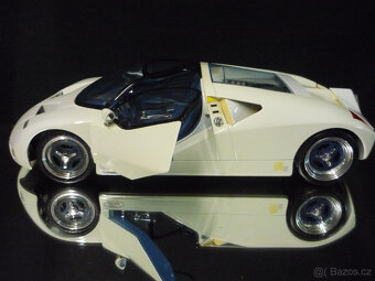 Ford GT90 Maisto 1/18 - 2