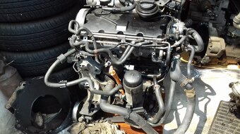 Škoda Octavia 1 VW Golf 4 1.9 TDI 74kW AXR - 2