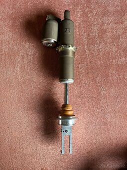 Tlumic Showa - 2