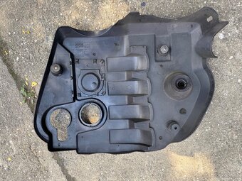 Audi A4 B6 1.9 tdi dekl, kryt motoru - 2