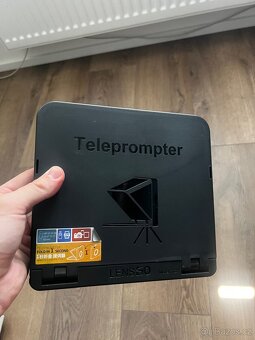 Telepromter pro smartphone a malé kamery - 2