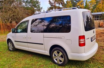 VW Caddy maxi 1.6 TDI, Webasto, tažné, 7míst - 2