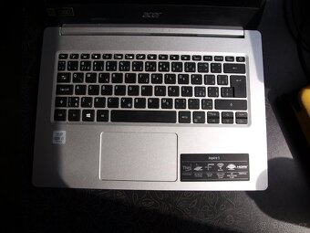 Acer Aspire 5 – i3, 8 GB RAM, 256 GB SSD – perfektní stav - 2