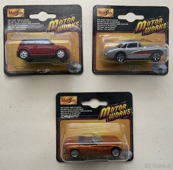 modelová autíčka Bburago Matchbox Maisto angličáky - 2