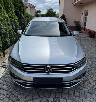 VW Passat B8 2.0 TDI DSG 110kw,model 2022,Naj 169tKm - 2