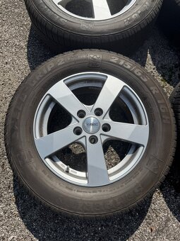 Zimní pneu+disky 215/65/R16H 4ks - 2