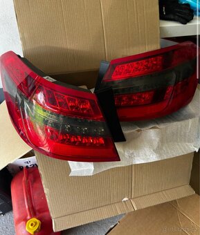 Zadní světla na Mercedes-Benz E-Class W212 - 2