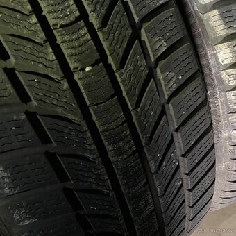 Zimní pneu 235/45 R18 98V Continental 6mm - 2