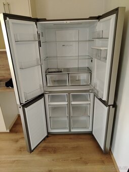 HAIER HCR3818EWMM americká lednice - 2