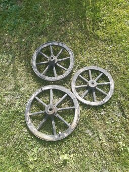 Kola z trakaře 3ks - 2