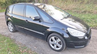 Ford S-max 2.0 TDCI 96 kW automat - 2