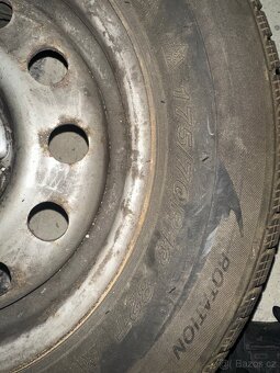 Disky s pneu 5Jx13 ET41 4x108 pneu 175/70R13 zimáky - 2