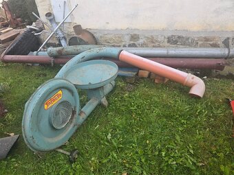 Rozmetadlo hnoje Kemper 4.000Kg - 2