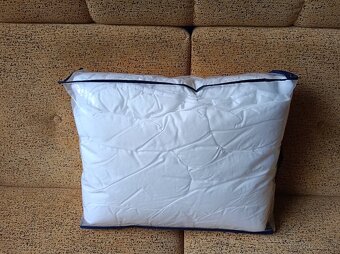 NOVÁ peřinka a polštářek do postýlky. 135 x100 cm, polštářek - 2