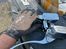 Nové brzdové pumpy (páčky) - 2