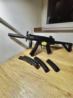 Airsoft MP5 - 2