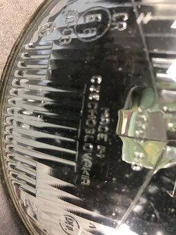 Světla, blinkry, skla, vnitřní zpětné zrcátko na Škodu 1000 - 2