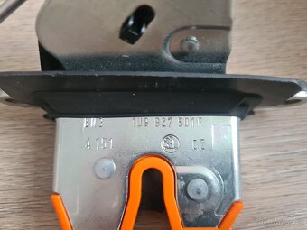 NOVÝ Zámek kufru Octavia 1 Combi - ORIGINÁL - 2