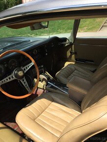 Jaguar e-type - 2