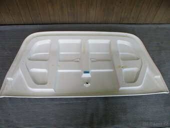 Přední kaslík ke karavanu Dethleffs č. K2504 - 2