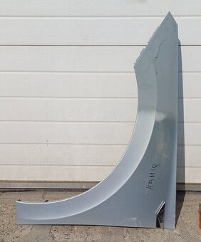 Blatnik Škoda Kamiq levý - 2