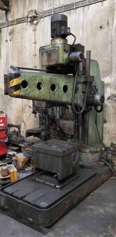 Prodáme Použitá vrtačka VR 4 A, r. v. 1966 - 2