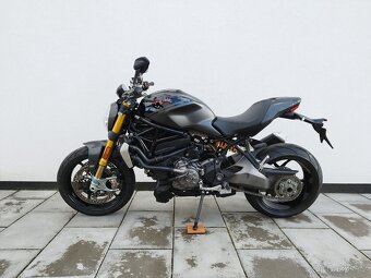 Ducati Monster 1200S - 2