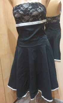 Krásné černé šaty bez ramínek - 2