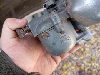 Prodám karburátor Solex 30 BFL s prírubou - 2